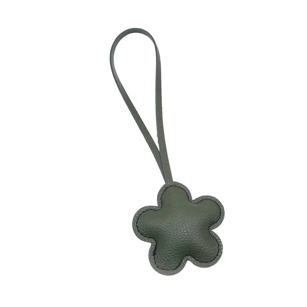 Flower Charm Maris