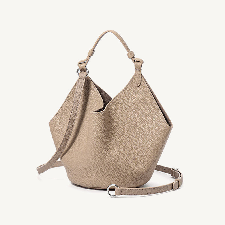 Nera Tote Bag