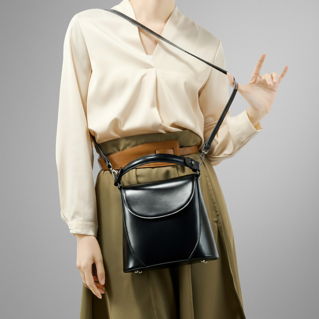 Axis Handle Bag
