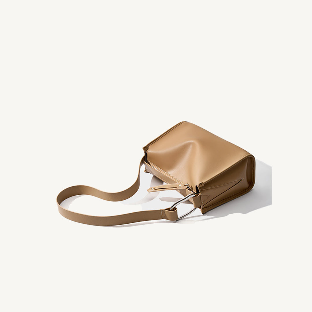 Solin Shoulder Bag