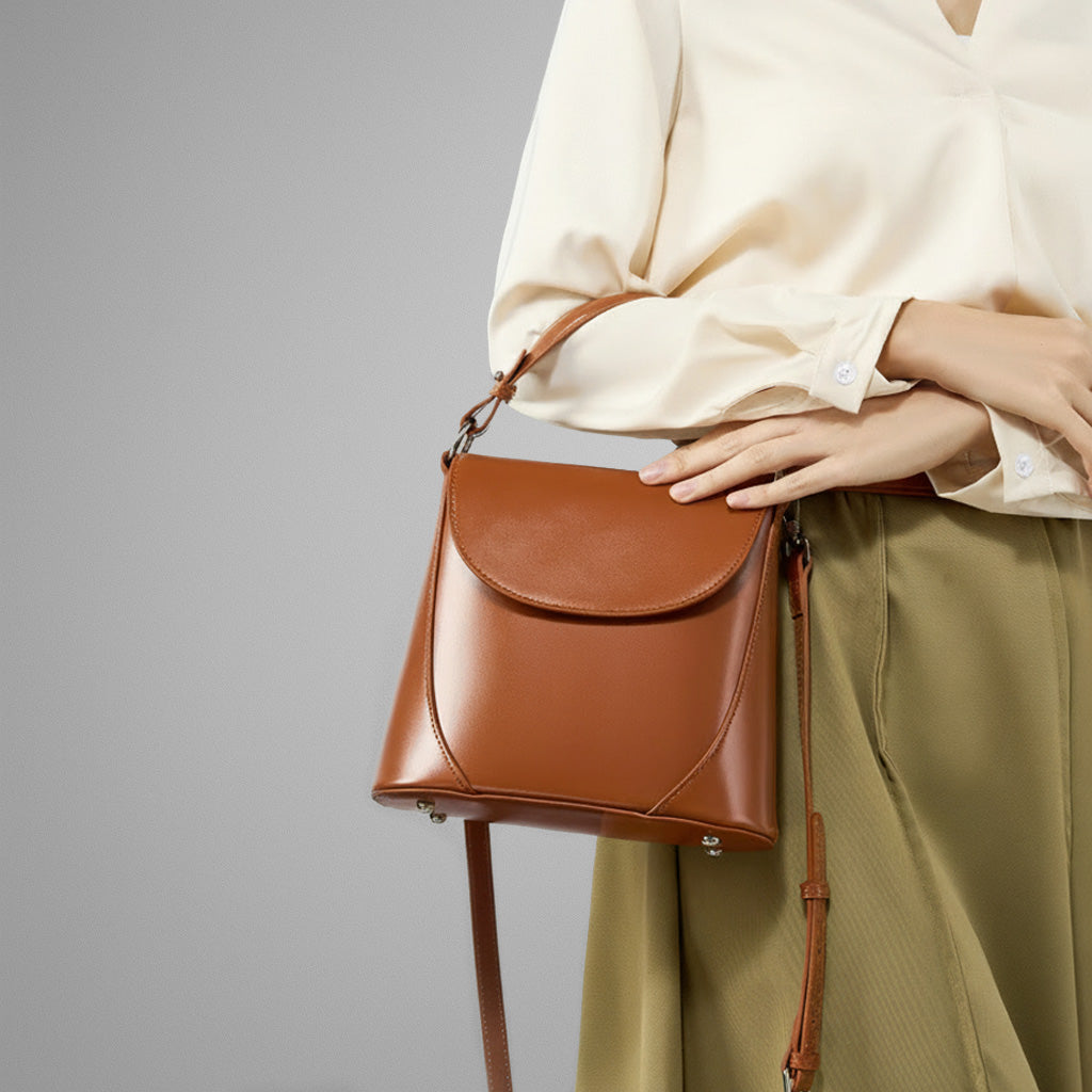 Axis Handle Bag