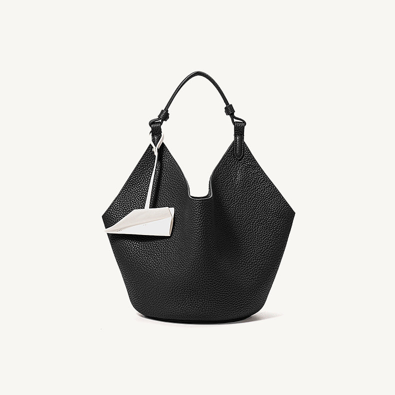 Nera Tote Bag